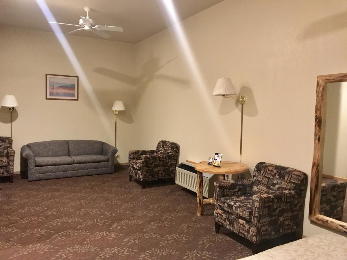 Super 8 By Wyndham Bridgeview Of Mackinaw City Exterior foto